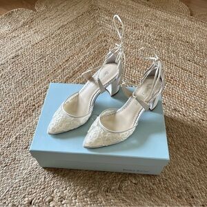 *NEW* Bella Belle Abigail Block Heel Lace Wedding Shoes in Ivory | Size 5.5